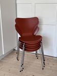 5× Sjuan 3107 Fritz Hansen • Arne Jacobsen • Terracotta