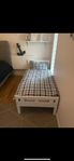 Barnsäng IKEA KRITTER – inkl. madrass & madrasskydd