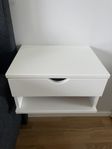 Sängbord 2 st