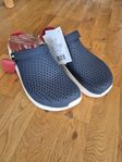 Helt nya Crocs fritidsskor