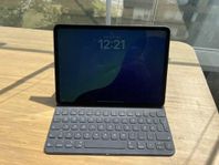 iPad Pro 11” (1st Gen) + tangentbord
