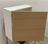 Väggmonterat skåp från BoConcept