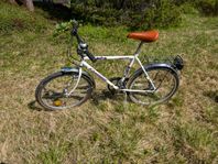 24 tum cykel med 5 växlar