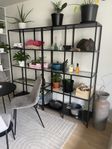 Ikea vittsjö hylla med glas hyllor