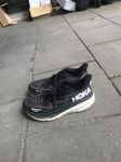 Hoka Clifton 9