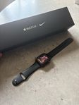 Apple Watch Nike med eSim-stöd (Cellular) och GPS