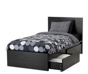 Malm sängstomme Svart 120 cm, skrivbord ( svart)och stol