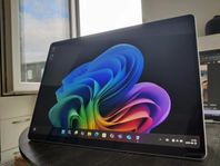 Surfplatta Microsoft Surface Pro 11 Copilot+ 16GB 256GB