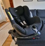 Britax Dualfix 2R 360 grader Vridbar bilbarnstol.