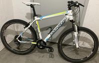 Corratec X Vert Miss C, hjul 26"-ram 49 cm-3x9 vxl