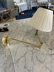 Bortskänkes vägglampa IKEA 