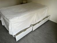 Säng Sultan 120 cm BORTSKÄNKES