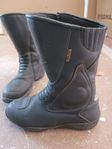 Motorcykelboots till dam strl 39 