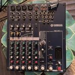 Mixer Yamaha MG82CX