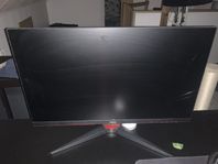 Nästan sprillans ny dator skärm med 144 hz och inga skador