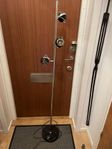 Golvlampa med 3 spottar
