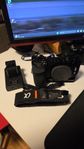 Sony a6400 med 2 extrabatterier och smallrig cage