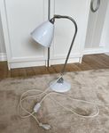 GUBI Bestlite bordlampa 