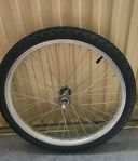 Två stycken 22 tum cykel hjul