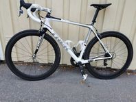 TREK MADONE 6.9 SSL Carbon Nypris ca 100 000 kr