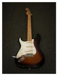 Fender MIM Strat 2014 - Vänster