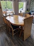 Köksbord  och  stolar