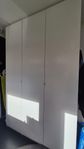 Pax garderob 236*150 