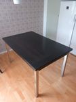 Rejält köksbord