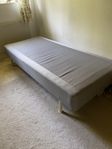 Gratis säng 90x200