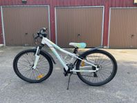 Cannondale – 24 tum, 7 växlar