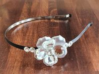 Crystal blomma diadem 350kr ny