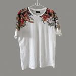 T-shirt white print, L