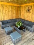 Loungegrupp med bord