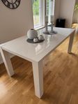 NYSKICK Matbord 180 cm vit högglans 