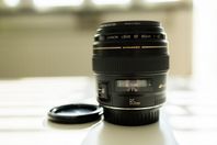 EF 85mm F/1,8 USM + Hoya HD Gold UV-Filter