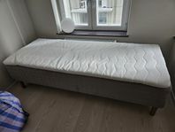 säng 80ggr200 med bäddmadrass