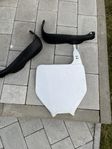 YZ crossplatta samt mudguards