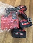 Milwaukee laddare och extra batteri