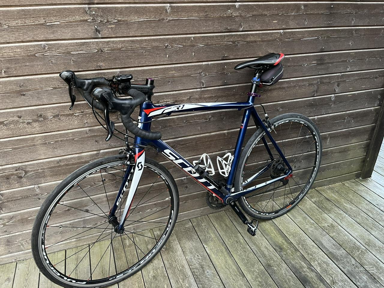 Scott CR1