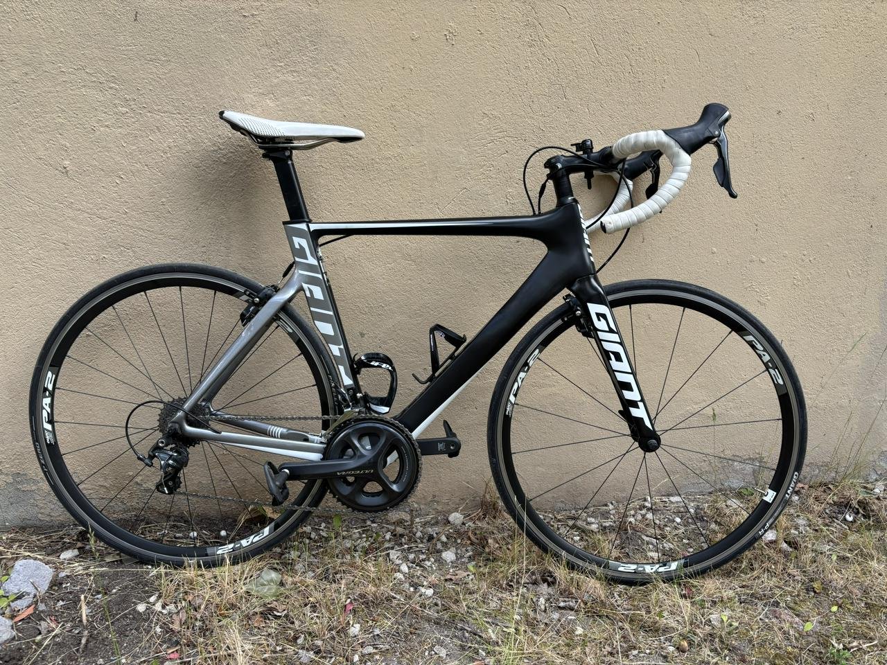 Landsvägscykel Giant Propel A...