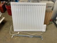 Oljeelement med väggfästen 800W