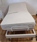 Ställbar Säng 90 x 200