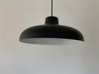 Watt & Veke taklampa svart