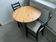 Ikea Gamlared table with 2 chairs