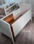 fin gammal barnsäng