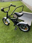 Barn cykel med sidovagn