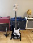Squier Mini P Bass Black