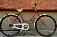 Damcykel 28" Servad Bra däck