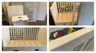 Vit IKEA Stuva spjälsäng med lådor avtagbar sida + Madras