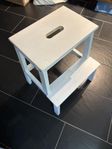 vit IKEA stege